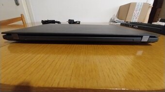 Lenovo ThinkPad X250 - 5