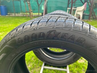 Goodyear Ultragrip Performance + SUV 235/55 R18 104H - 5