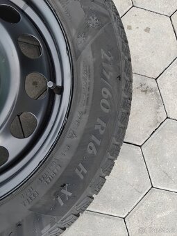 Zimné pneu 215/60 R16 - 5