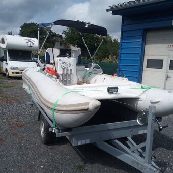 Nafukovací čln katamara - 5