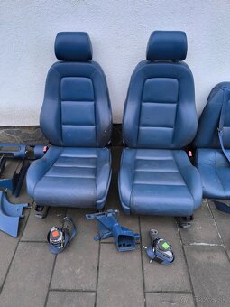 Audi TT 98-06 diely interieru - 5