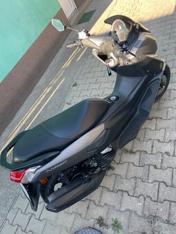 Yamaha Nmax 125 - 5