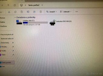 Počítač DELL.Intel i3-6100 2x3,70GHz.8gb ram.256gb SSD - 5