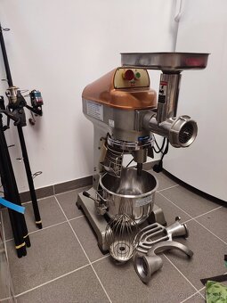 Kuchynský robot RM 100 - 5
