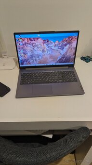 Lenovo Ideapad Slim 3 - 5