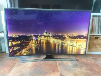Samsung UE55JS8502T 55"4K Ultra HD Smart TV 3D 120Hz
- 5