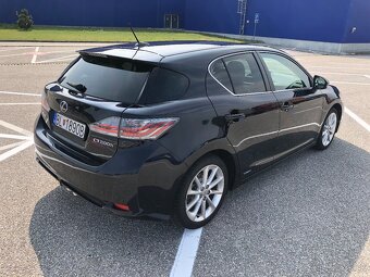 Predam Lexus CT 200h - 5