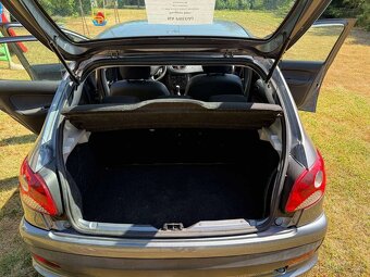 Peugeot 206+ - 5