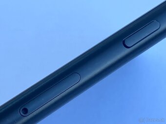 Apple iPhone SE 2020 128GB čierny / batt. 85% - 5