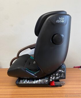 Autosedačka Britax-Römer Advansafix i-size Cosmos Black - 5