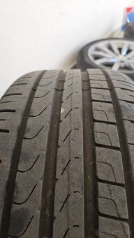 letne gumy 235/45 r18 - 5