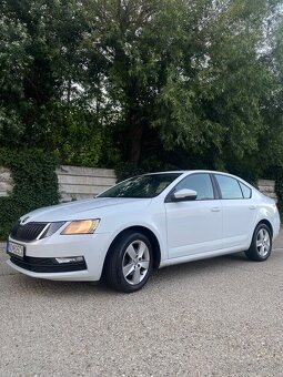 Skoda Oktavia - 5