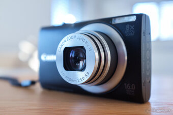 Canon PowerShot A4050 IS - 5