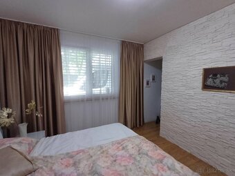 na predaj luxusný samostatne stojaci bungalov - 5