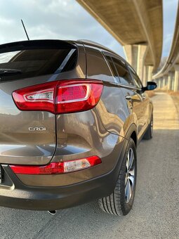 Kia Sportage 2.0CRDi 4x4 135kw Automat - 5