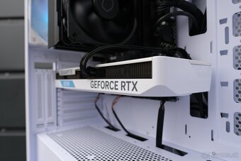 Herný PC, Ryzen 7 7700, RTX 4060, 32GB RAM, SSD, 24m - 5