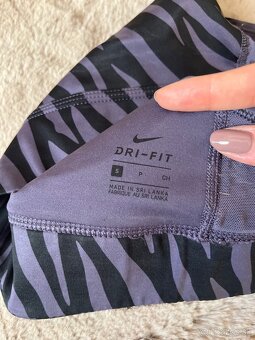 športová podprsenka Nike - 5
