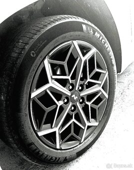 Hyundai Tucson 1.6 T-GDi Hybrid (HEV) N Line 4x4 – top stav - 5