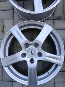 Alu disky r16 5x114,3 - 5