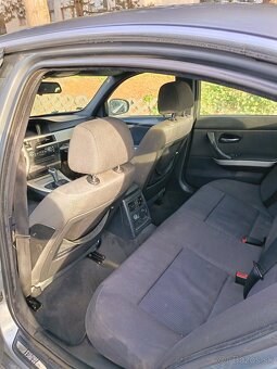 BMW E90 FACELIFT 2010 - 5