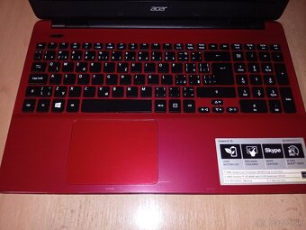 Acer Aspire E15 plasty a LCD DIELY - 5