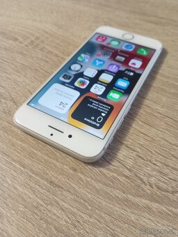 iPhone 7 / 128GB Biely Super stav - 5