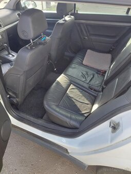 Opel Vectra 3.0 V6 - 5