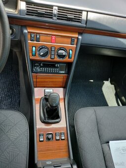 Mercedes W 124 E 250 D (20 ventil) 83 KW rok 1994 - 5