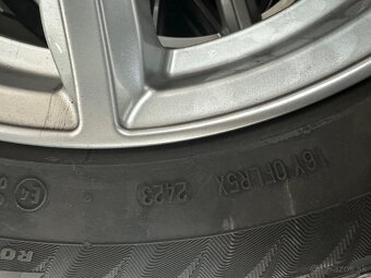 215/60 R17 V XL - 5