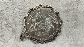 Velká stříbrná mince - ag tolar Marie Terezie(novoražba)punc - 5