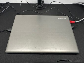 TOSHIBA Satellite Z30-A-12Z - 5