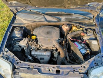 Renault Thalia 1.4 - 5