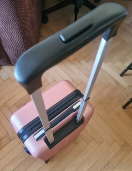 Kabinovy kufor na kolieskach - 28L - 5