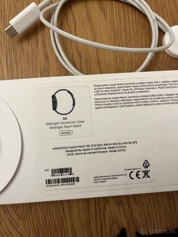 Apple Watch SE (2. generácia) 44mm – Midnight - 5
