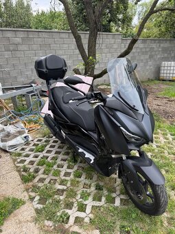 Yamaha X-Max 300 Iron Max (2019) – 13 800 km - 5