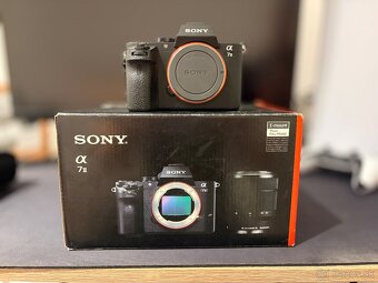 Bezzrkadlovka Sony Alpha A7II - 5