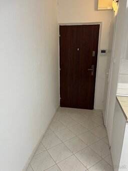 Prenájom 1-izbového bytu - 5