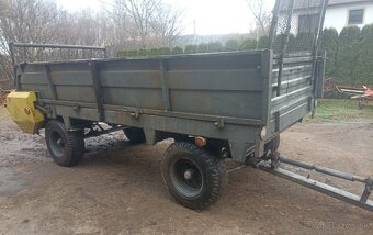 Rozmetadlo maštaľneho hnoja dvojnápravový Agromet 4t - 5