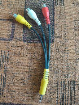 cez 150 roznych kablov - 5