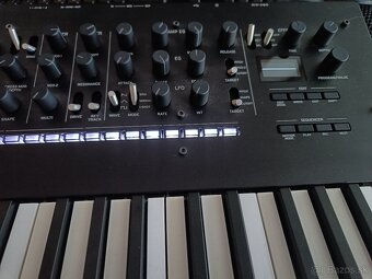 Korg Minilogue xd - 5