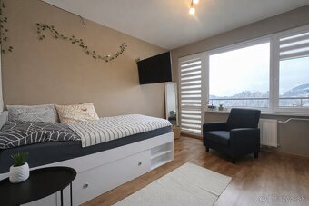 výnimočný 4 izbový byt Brezno - 5