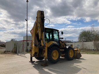 CAT 444 Traktorbáger / Rýpadlo 2021 - 5