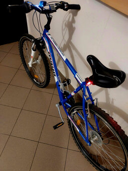 Horský odpruž bicykel stav novy pár krát použitý - 5