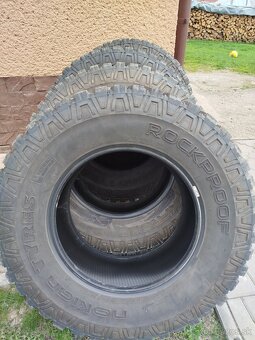Nokian Rockproof 285/70R17 - 5