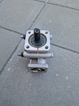 Predam motor 0.37kw/1370 otacok a prevodovky - 5