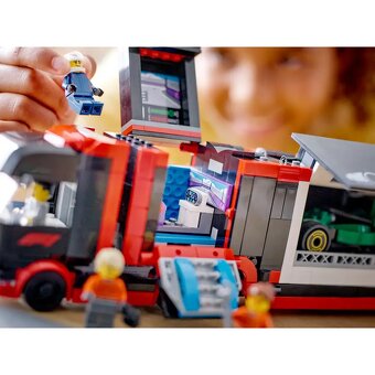 Lego City F1 kamion s 2 formulami - 5
