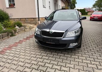 Škoda Octavia 1,6TDi Comfort pravidel.servis nafta manuál - 5
