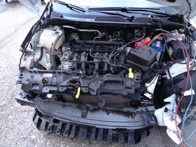 Ford fiesta MK7 1,25, 60kw rozpredám na náhradné diely - 5