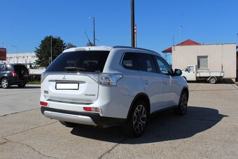 Mitsubishi Outlander 2.2 DI-D Instyle - 5