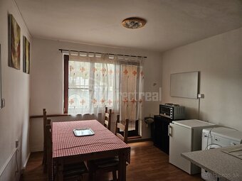 Prenájom - 4-izb. - Veľký priestranný byt v centre… - 5